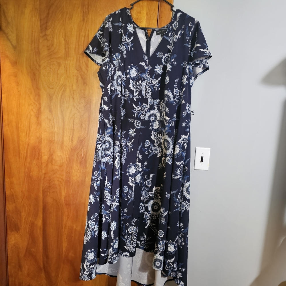 Maxi dress with pockets